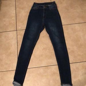 Dark skinny high waist jeans